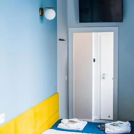 Kapsuly Aparthostel *