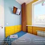ホステル Kapsuly Aparthostel ワルシャワ