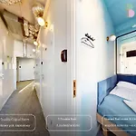 Hostel Kapsuly Aparthostel *
