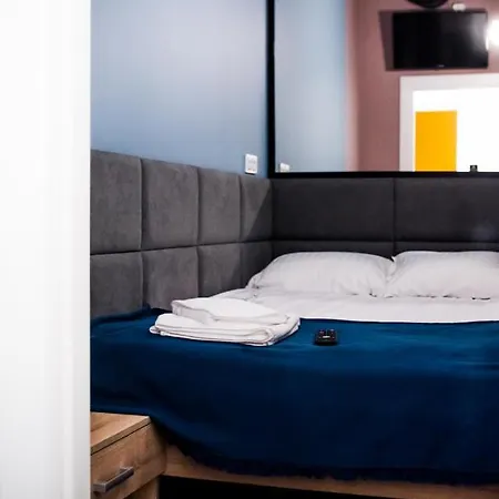 Kapsuly Aparthostel *