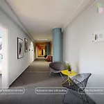 بيت شباب Kapsuly Aparthostel