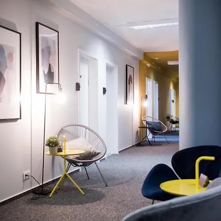 Kapsuly Aparthostel * وارسو