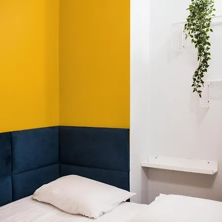 Kapsuly Aparthostel وارسو